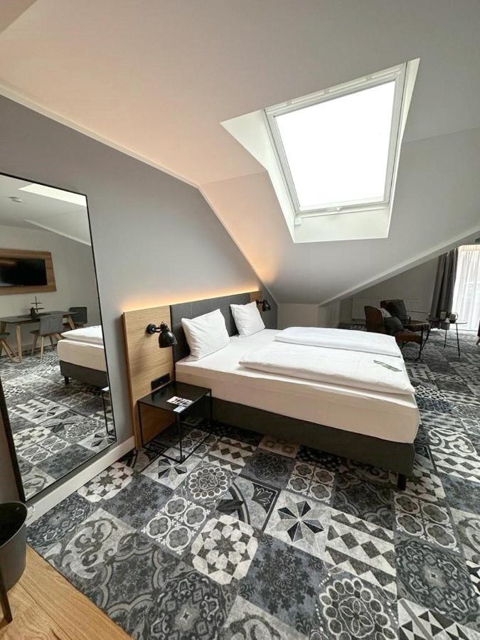 Alpengluehen Smart Hotel Olching Ngoại thất bức ảnh